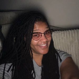 Meet your Posher, Latonya